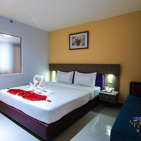 Grand Oliver Hotel Danok Sadao Bagian luar foto