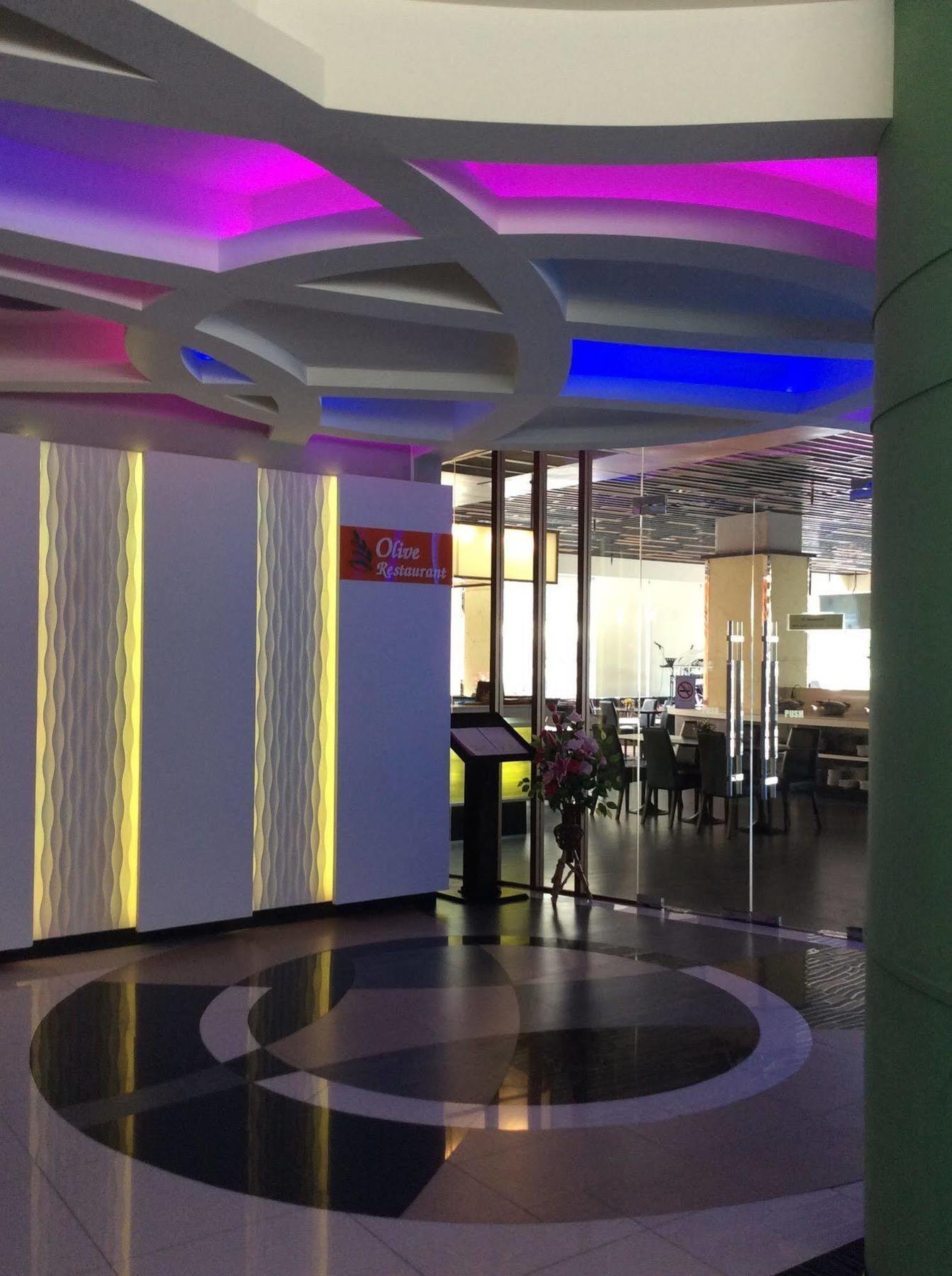 Grand Oliver Hotel Danok Sadao Bagian luar foto