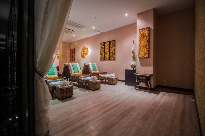 Grand Oliver Hotel Danok Sadao Bagian luar foto