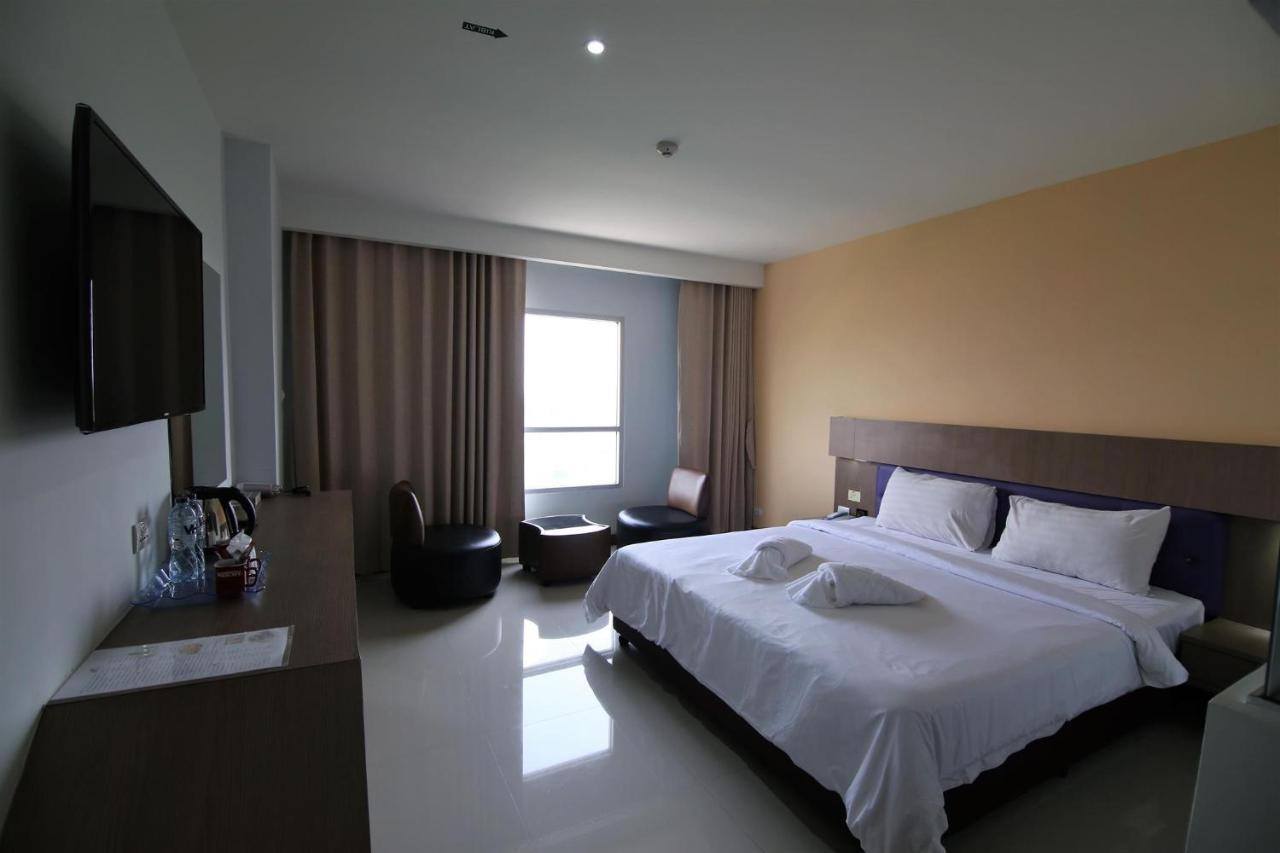 Grand Oliver Hotel Danok Sadao Bagian luar foto