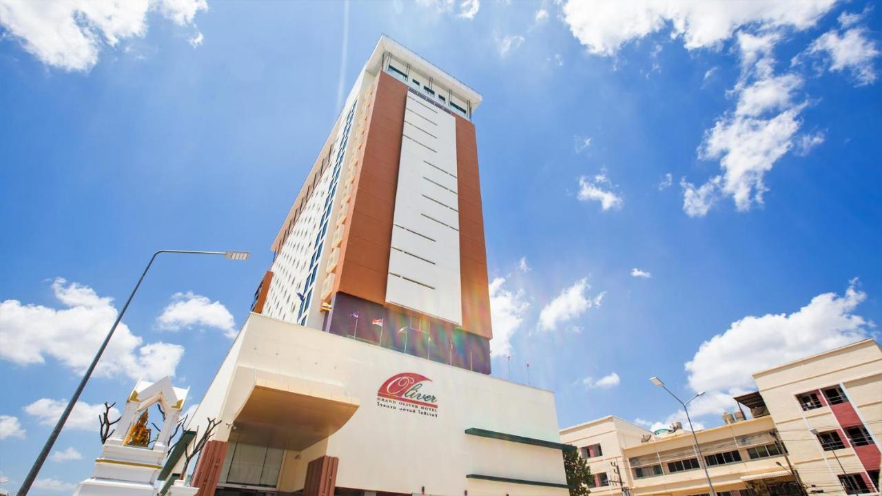 Grand Oliver Hotel Danok Sadao Bagian luar foto