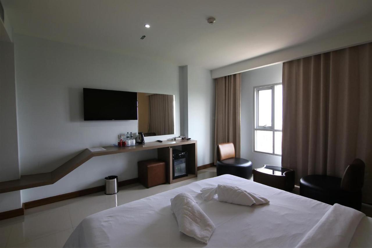 Grand Oliver Hotel Danok Sadao Bagian luar foto